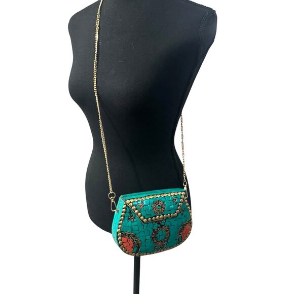 Ramla Handmade Moroccan Turquoise Tile Mosaic Clutch Crossbody with Gold Chain - Picture 9 of 9